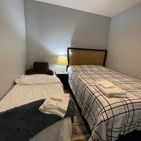 Red Line Guest House Apartment Corporate Housing شيكاغو المظهر الخارجي الصورة